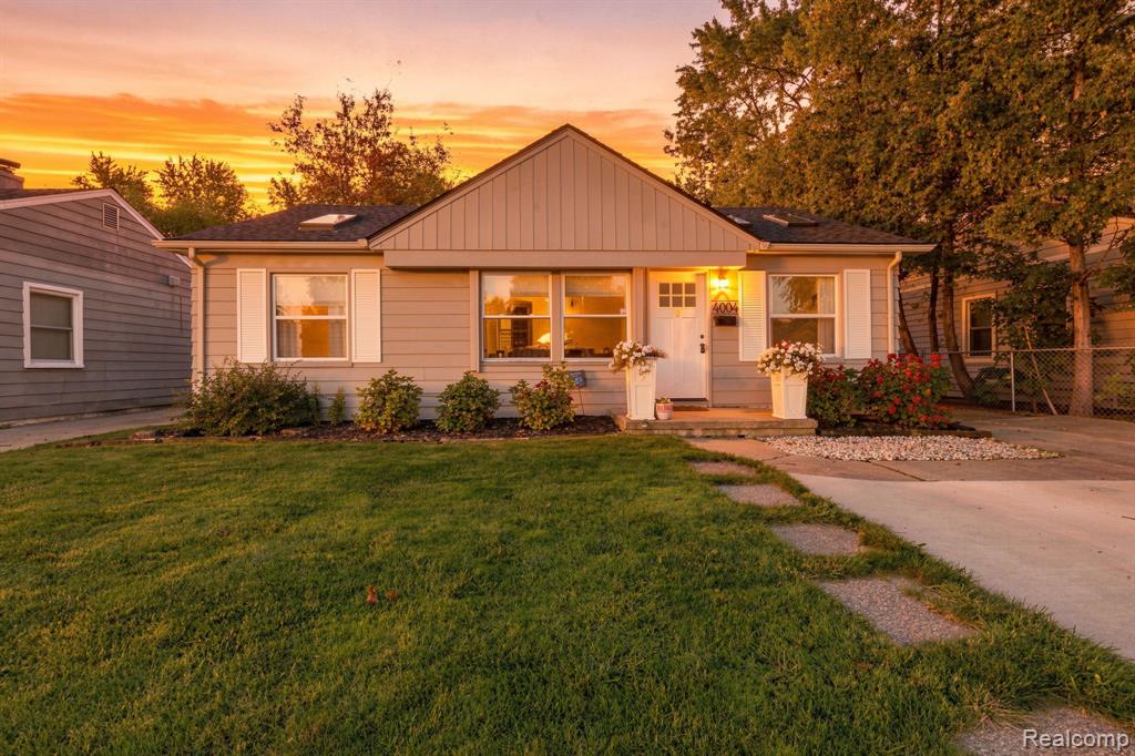 4004 Coolidge Highway, Royal Oak, MI 48073