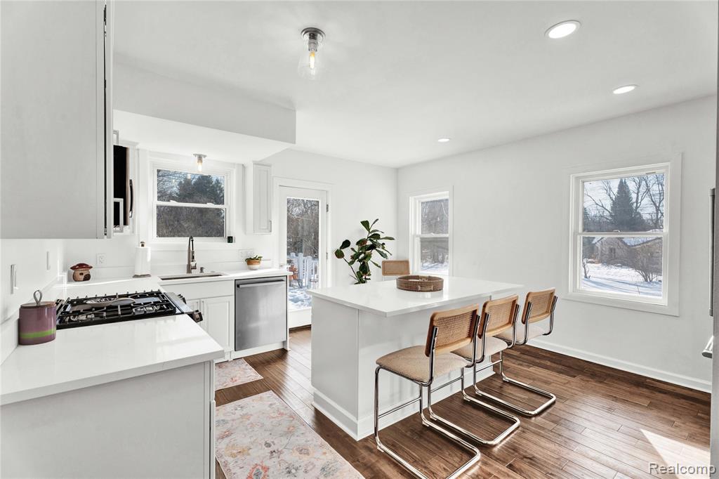 650 Wattles Road, Bloomfield Hills, MI 48304 — Photo 23