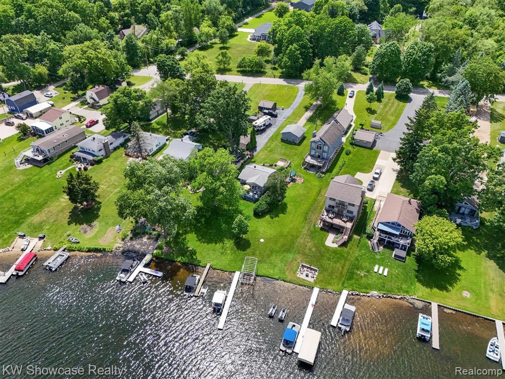 5854 Bullard Road, Fenton, MI 48430 — Photo 38