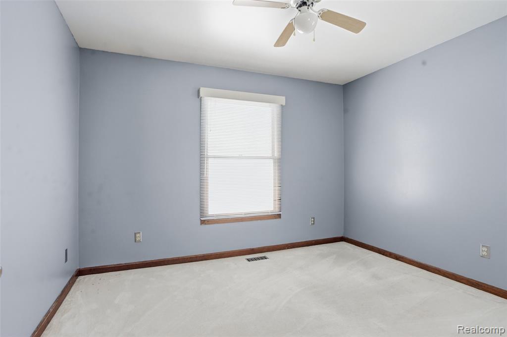 4531 Clifford Road, Brighton, MI 48116 — Photo 16