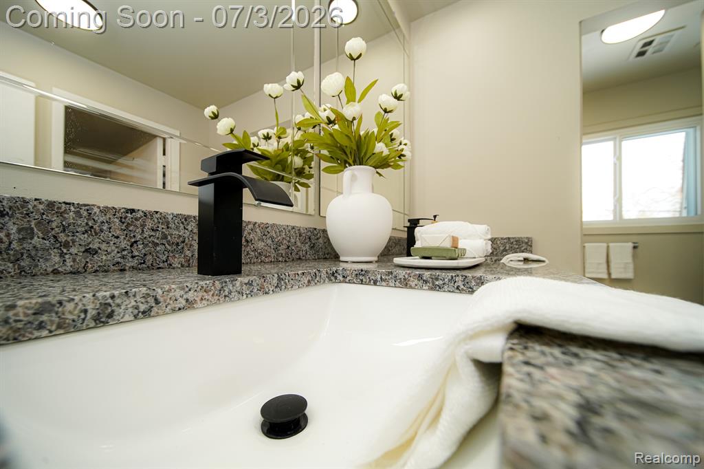 6578 Greene Haven Drive, Clarkston, MI 48348 — Photo 52