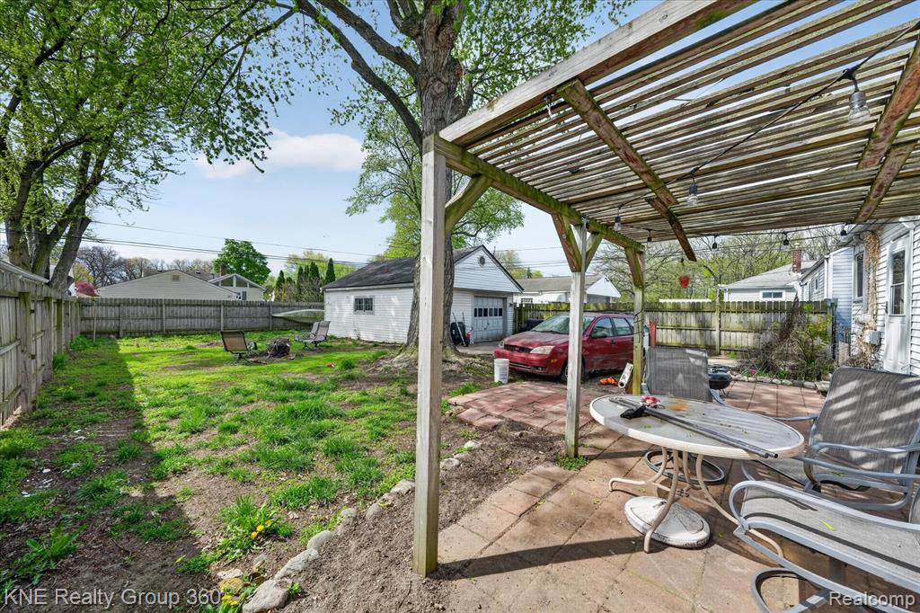 31325 Sheridan Street, Garden City, MI — Photo 32