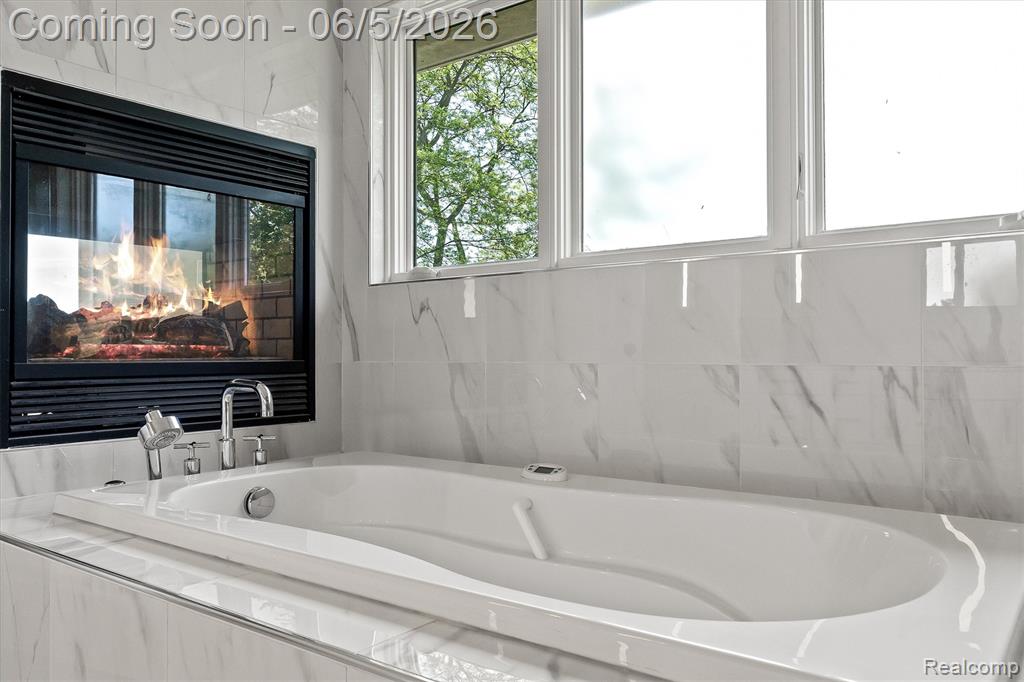 28195 Elba Drive, Grosse Ile, MI 48138 — Photo 28