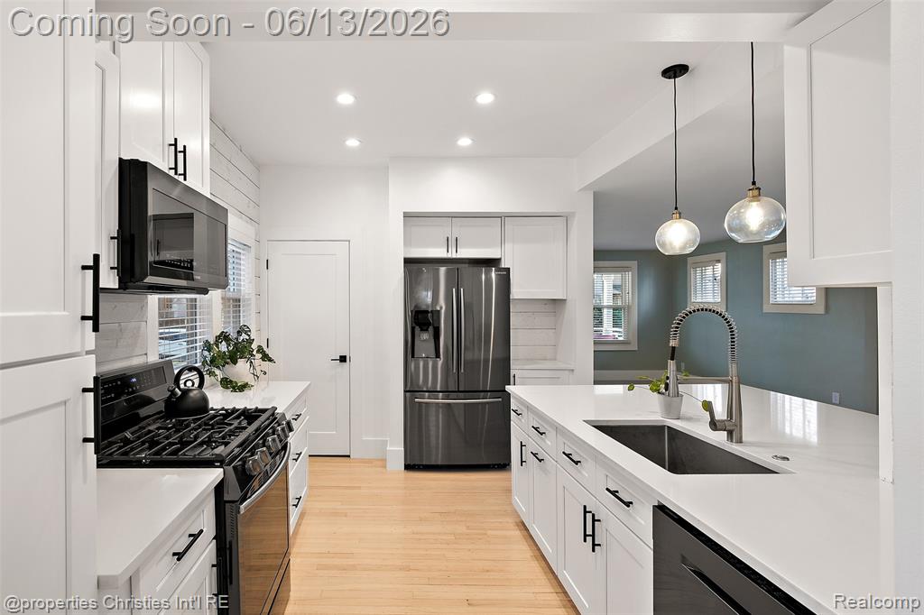 487 Smith Avenue, Birmingham, MI 48009 — Photo 8