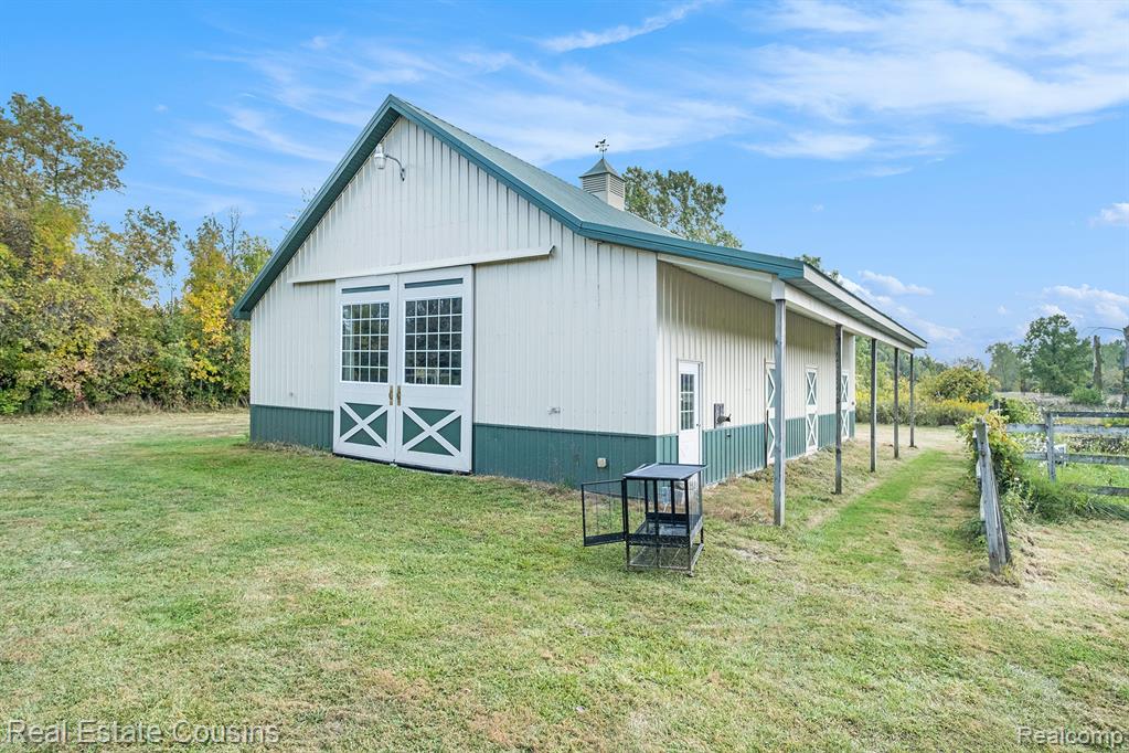 6273 Hill Road, Swartz Creek, MI 48473 — Photo 34