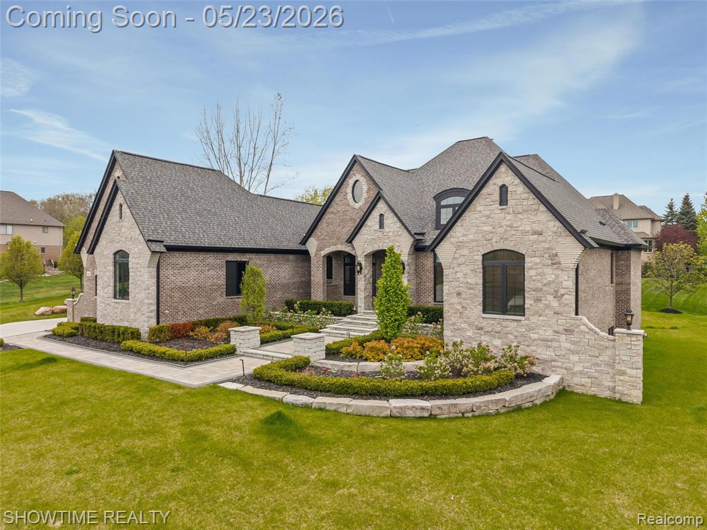 4805 Woodland Hills Drive, Rochester, MI 48306 — Photo 3