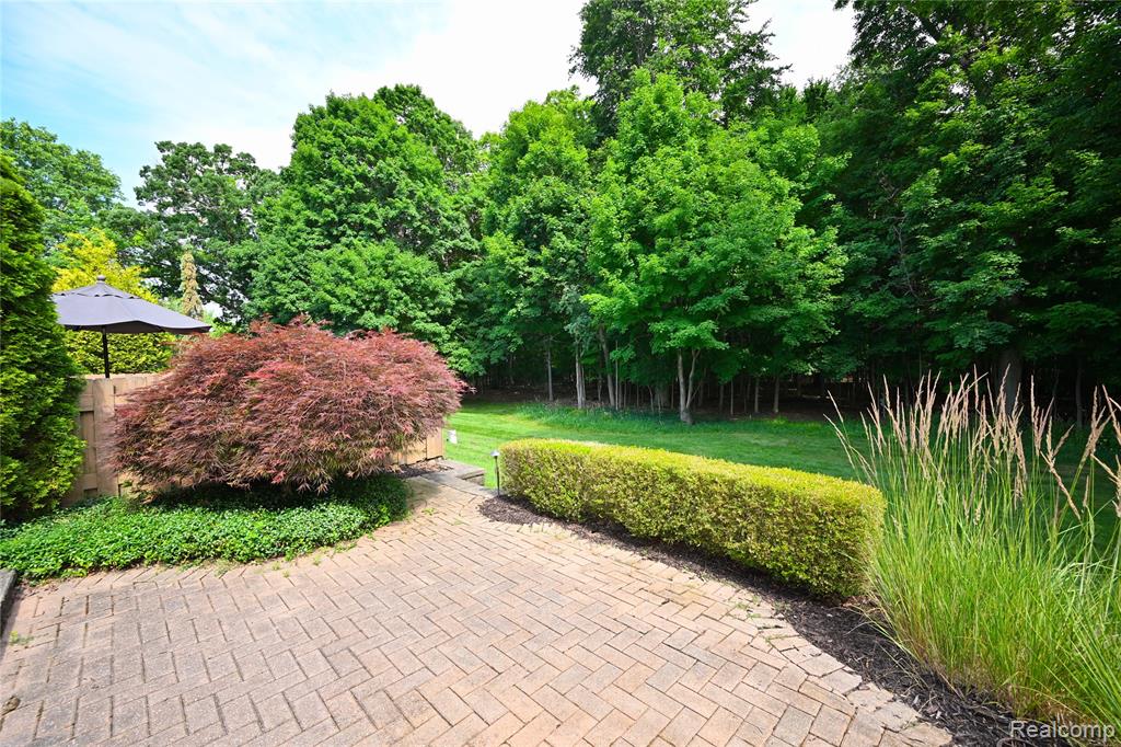 5370 Breeze Hill Place, Troy, MI 48098 — Photo 33