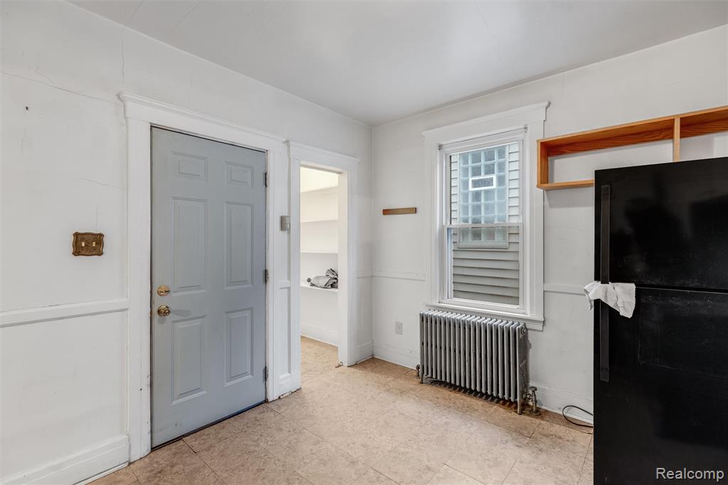 3321 Doremus Street, Hamtramck, MI 48212 — Photo 14