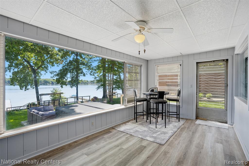 3889 Lakewood Drive, Waterford, MI 48329 — Photo 19