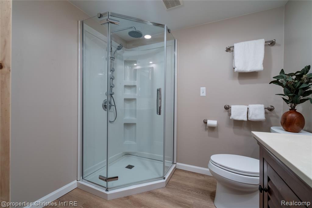 61403 Fairland Drive, South Lyon, MI 48178 — Photo 27