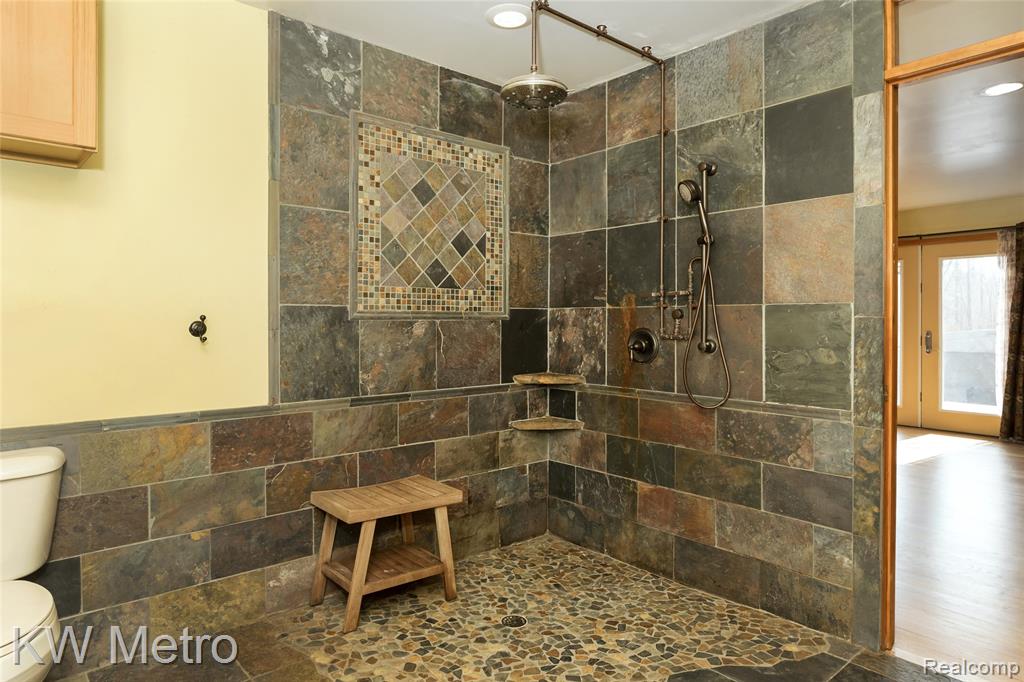 8665 Meskill Road, Columbus, MI — Photo 29