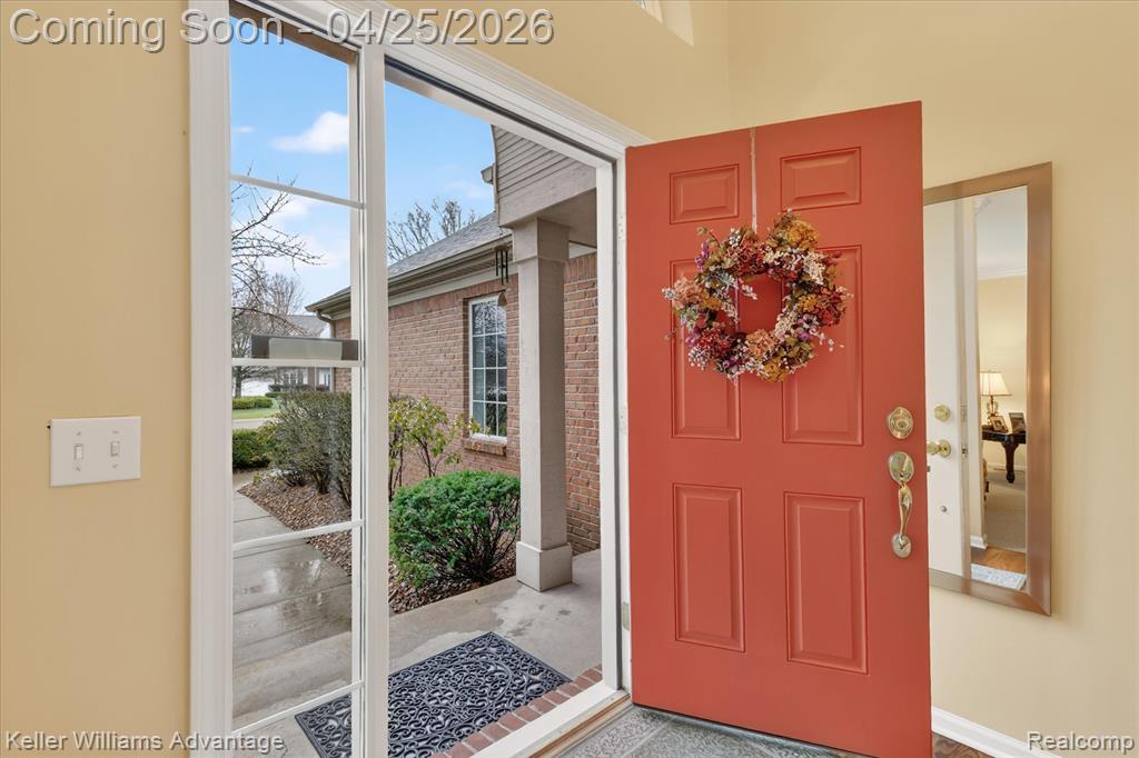 721 Remington Court, Commerce Twp, MI 48382 — Photo 6