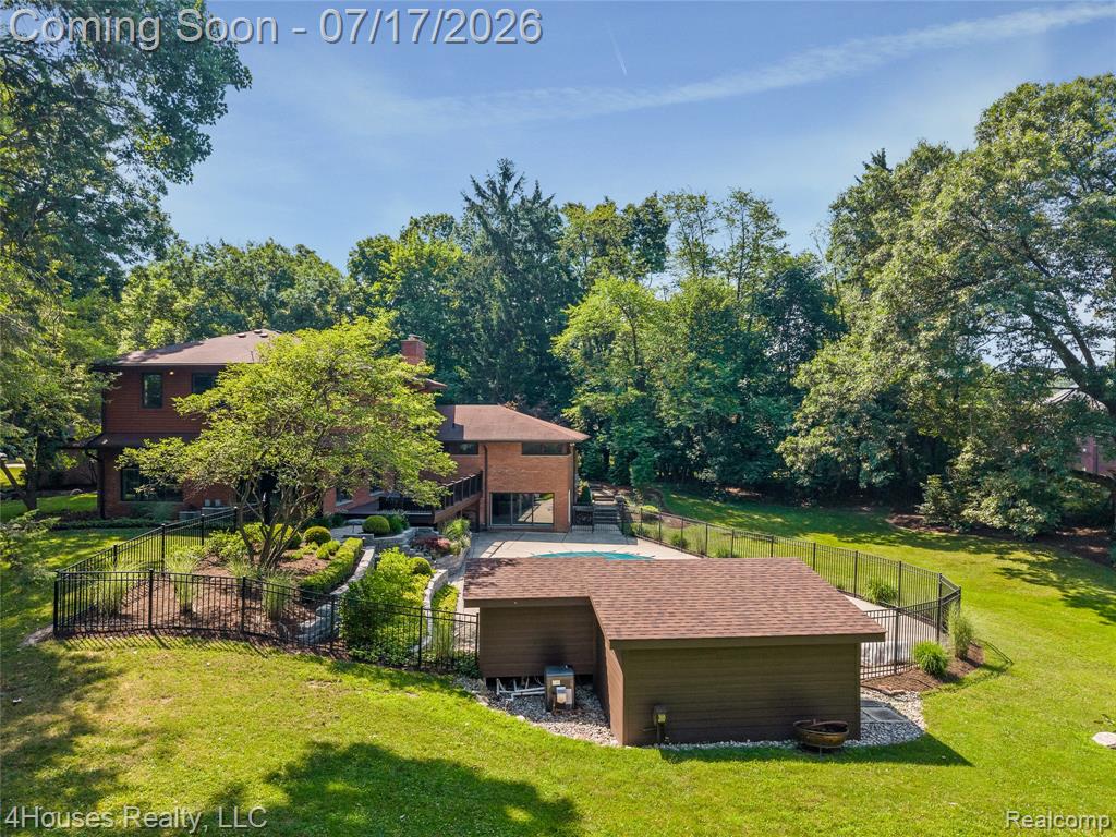 5717 Sussex Drive, Troy, MI 48098 — Photo 9