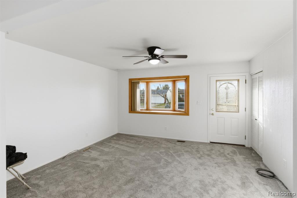 42142 Betley Drive, Sterling Heights, MI 48313 — Photo 8