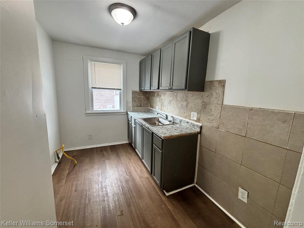 4651 Chatsworth Street, Detroit, MI 48224 — front exterior