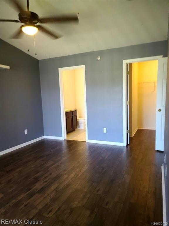 30018 HERITAGE Parkway, Warren, MI 48092 — Photo 17