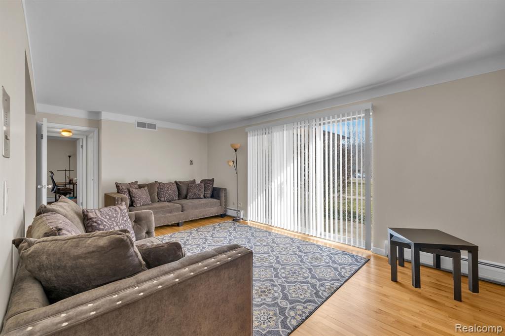 1201 Island Drive, 102, Ann Arbor, MI 48105 — Photo 23