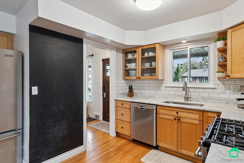 40807 Ivywood Lane, Plymouth, MI 48170 — Photo 14