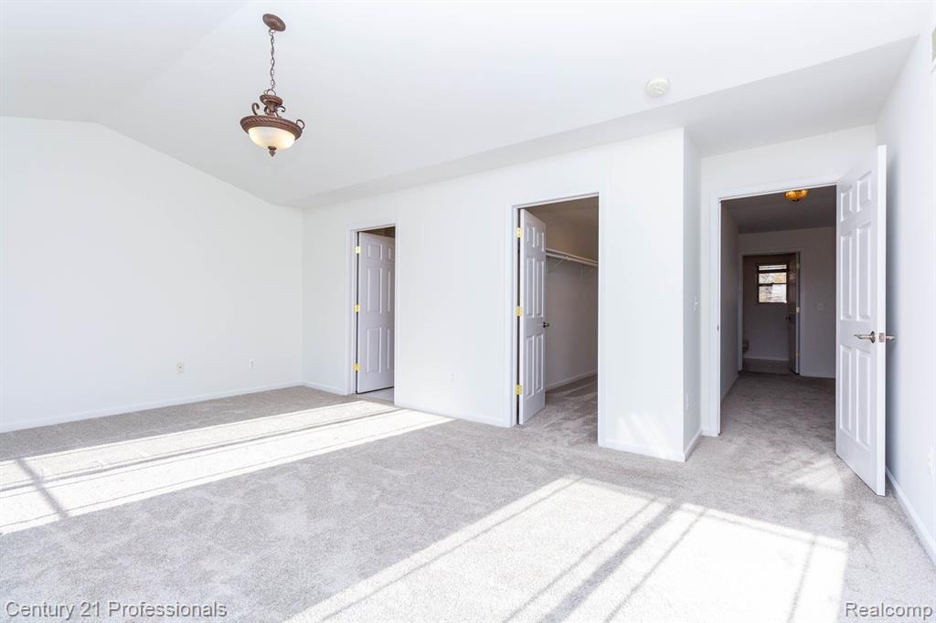 6173 ELARZ Drive, Troy, MI 48085 — Photo 21