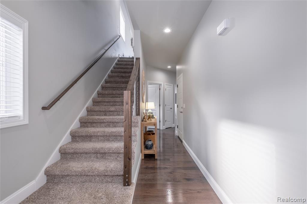 3442 COTTAGE COVE Drive, Fenton, MI 48430 — Photo 14
