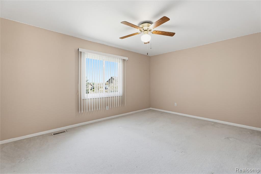 41116 Ginger Court, Sterling Heights, MI 48314 — Photo 35