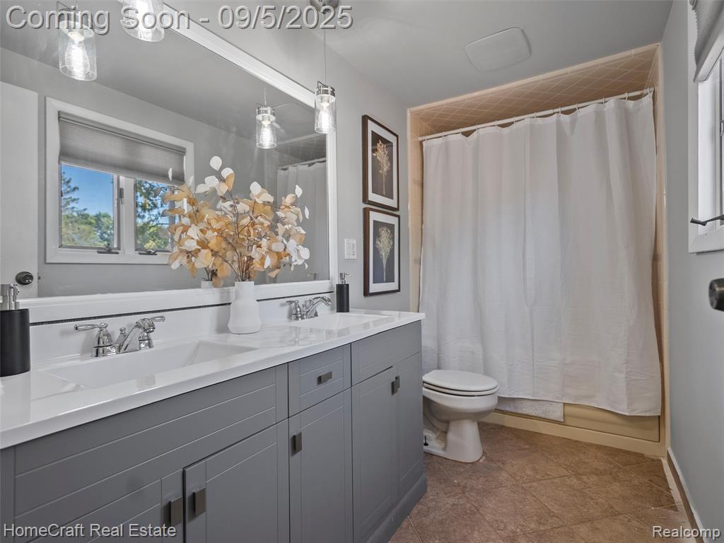 44661 JEFFREY Circle, Canton, MI 48187 — Photo 20