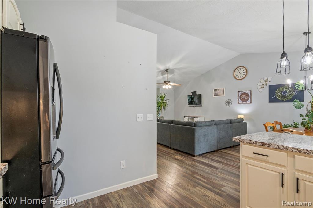 500 Clearwater Drive, Perry, MI 48872 — Photo 14
