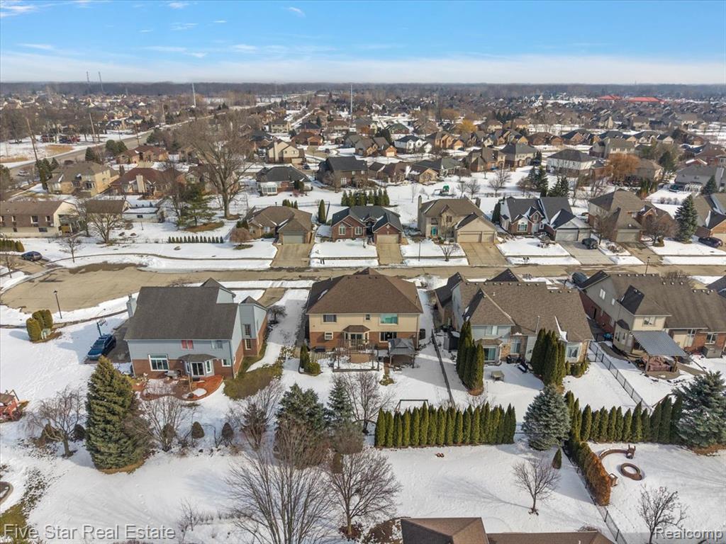 50813 Nagy Court, Macomb, MI, 48044