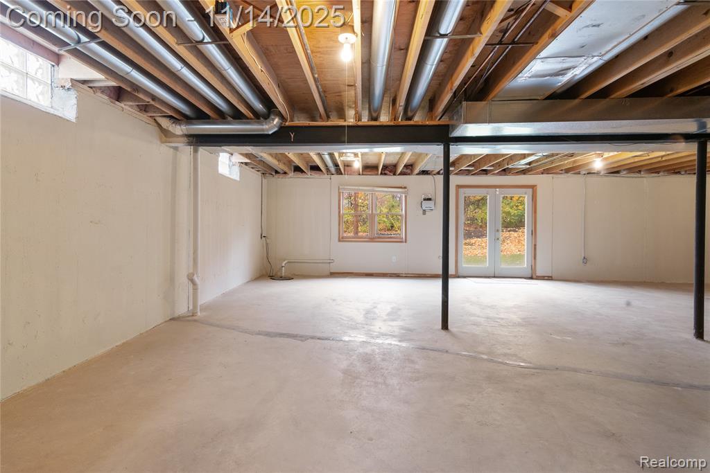 9106 Countrywood Drive, Plymouth, MI 48170 — Photo 30