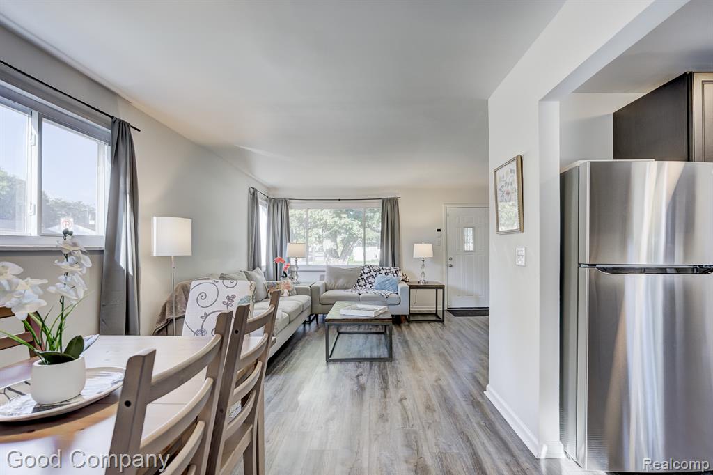 21900 Eastwood Street, Oak Park, MI 48237 — Photo 9