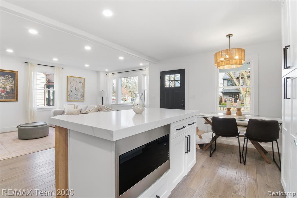 721 N Alexander Avenue, Royal Oak, MI 48067 — Photo 17