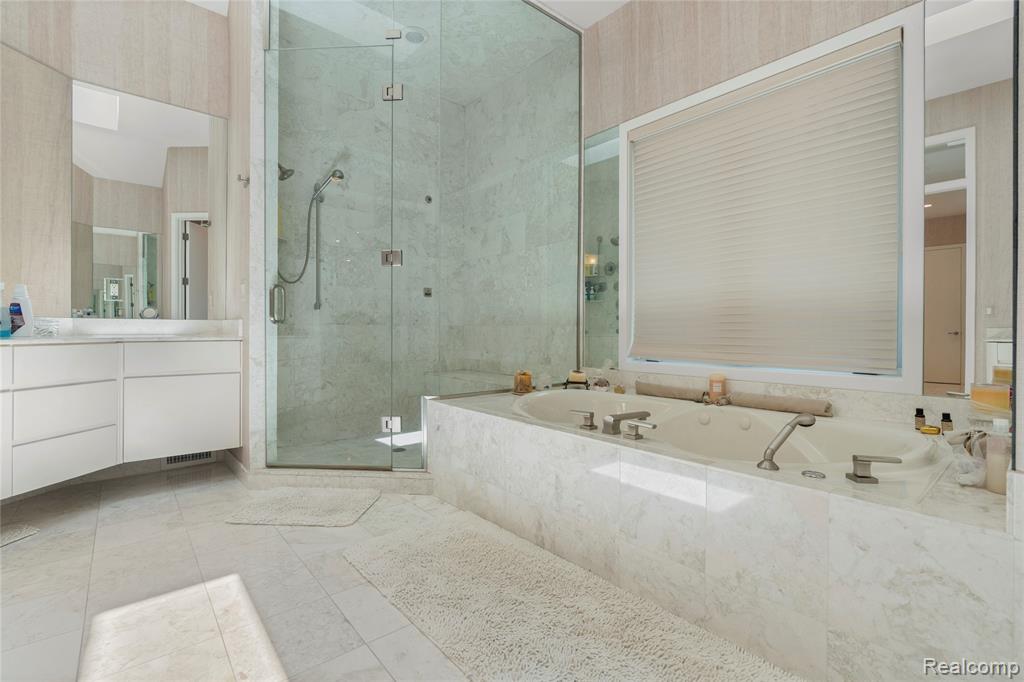 8479 Misty, Grand Blanc, MI 48439 — Photo 33