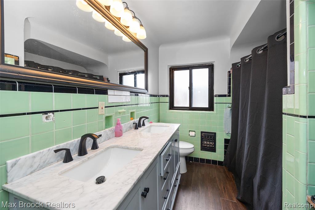 20096 Shrewsbury Road, Detroit, MI 48221 — Photo 42
