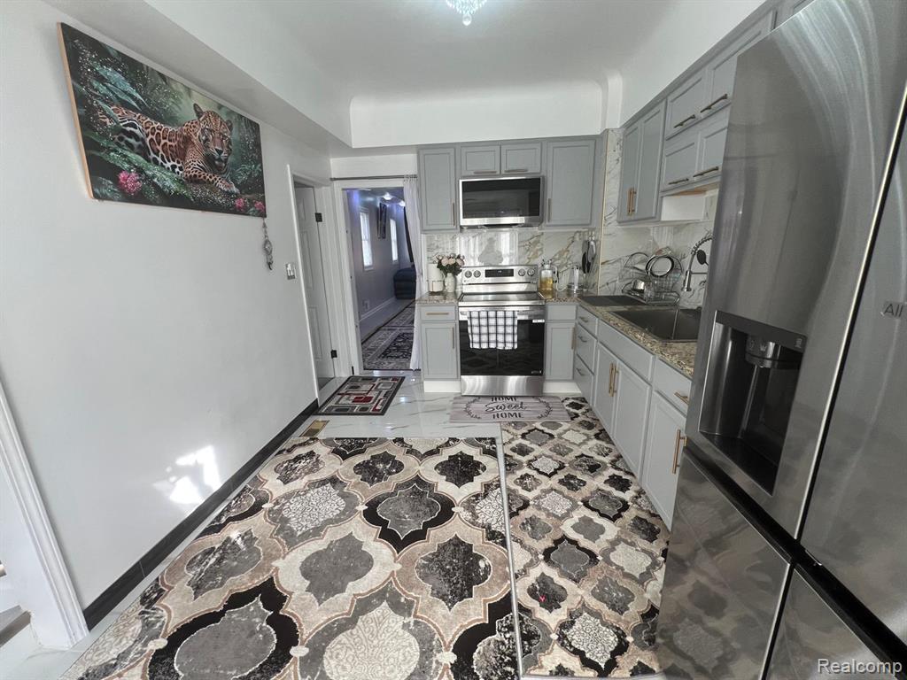 4212 Huron Street, Dearborn Heights, MI 48125 — Photo 11