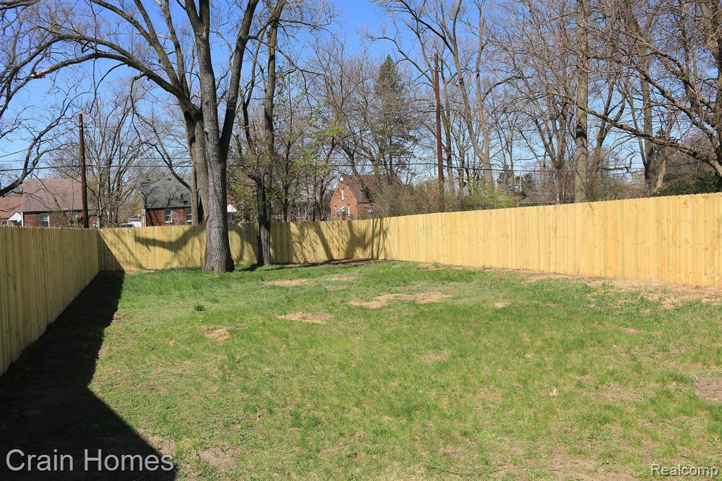 21407 MITCHELLDALE Avenue, Ferndale, MI 48220 — Photo 20