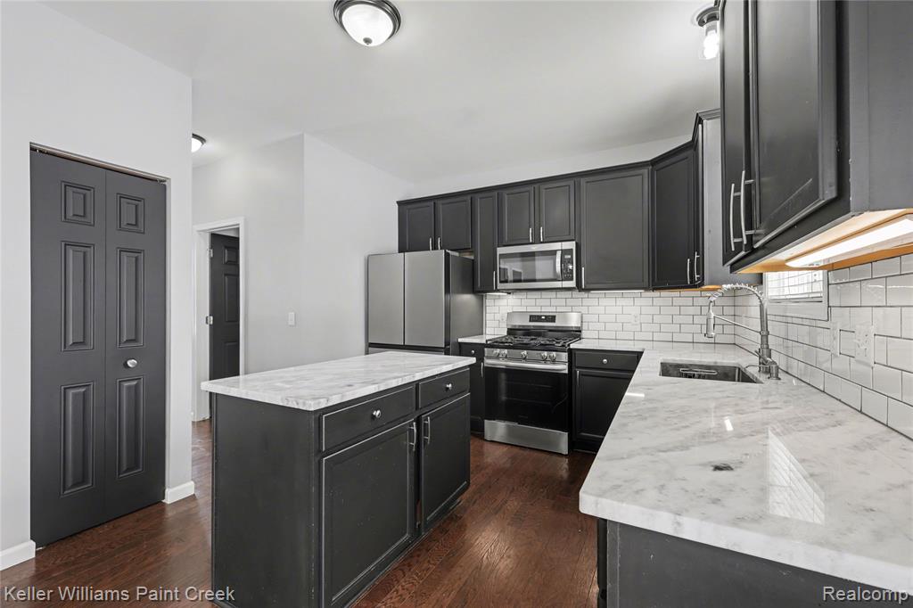 51768 Leshan Drive, Chesterfield, MI 48047 — Photo 11