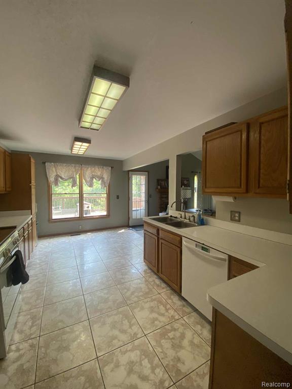 4845 Palms Road, Casco, MI 48064 — Photo 13