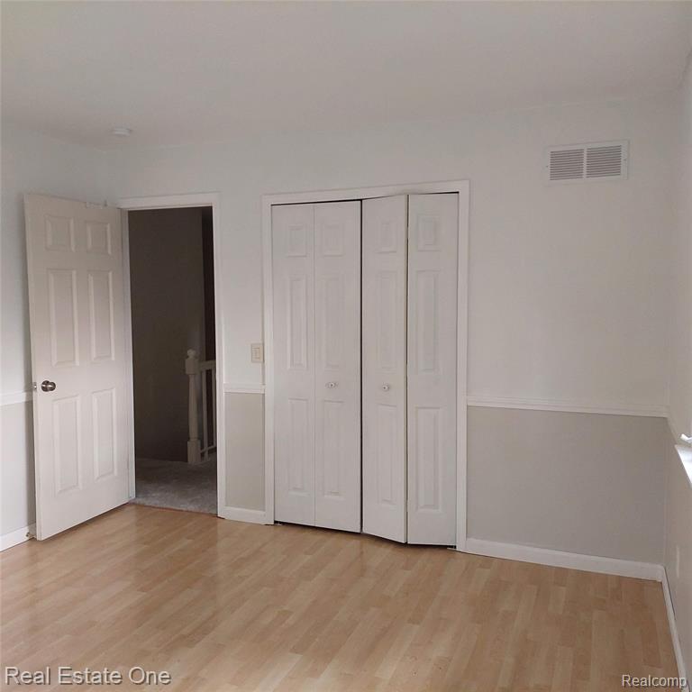 5208 Woodview Drive, Bloomfield Hills, MI 48302 — Photo 19