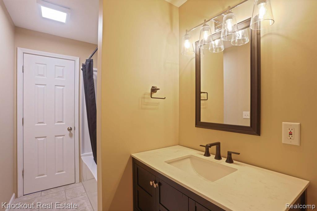 6960 GARFIELD Road, Freeland, MI 48623 — Photo 28