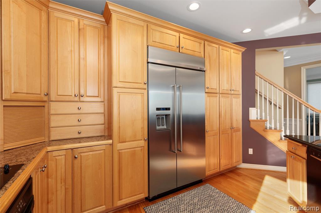 34330 Jefferson Avenue, Harrison Township, MI — Photo 17