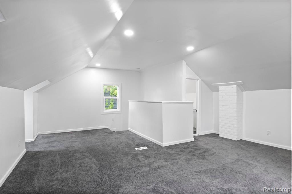7780 FAUST Avenue, Detroit, MI 48228 — Photo 18
