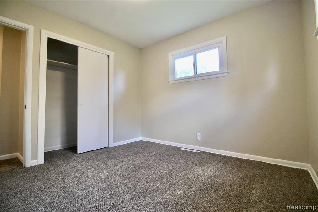 9116 Maplewood Drive, Clio, MI 48420 — Photo 8