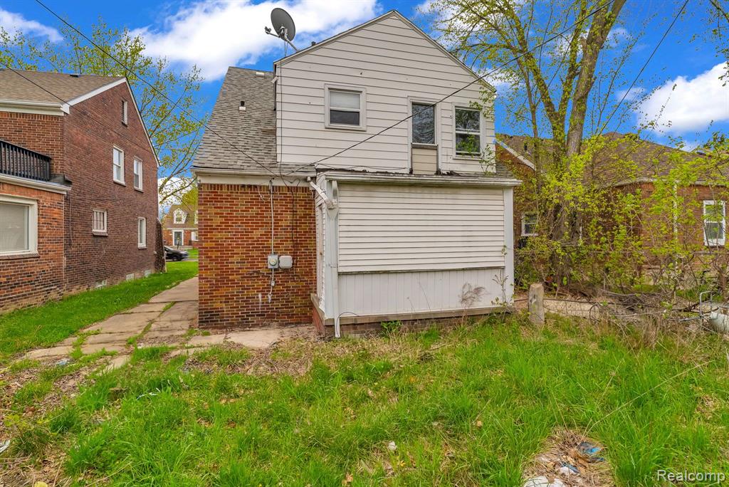 5210 BEDFORD Street, Detroit, MI 48224 — Photo 31