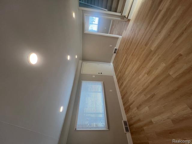 8732 Jewett Avenue, Warren, MI 48089 — Photo 2