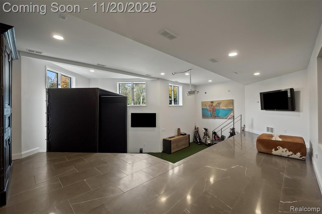5764 Bloomfield Glens Road, West Bloomfield, MI — Photo 35