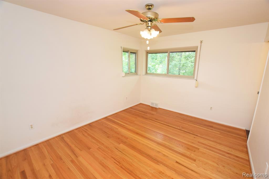 2114 NEEDHAM Road, Ann Arbor, MI 48104 — Photo 10
