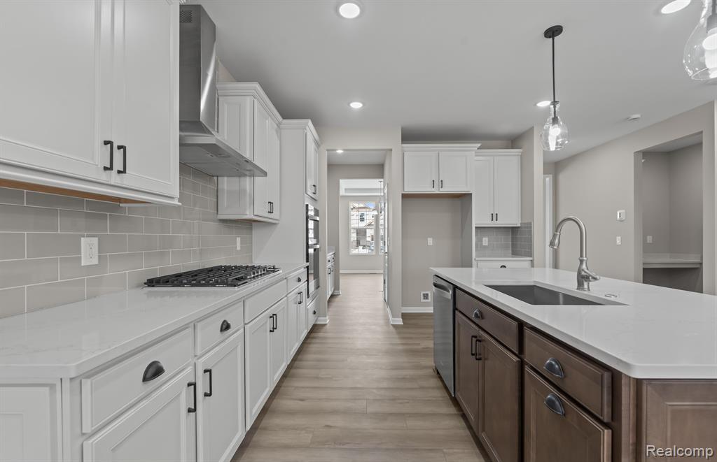 59559 Schuss Gully Drive, New Hudson, MI 48165 — Photo 10