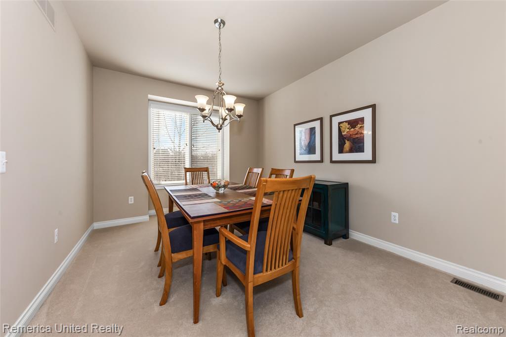 24695 Wedgewood Dr, South Lyon, MI 48178 — Photo 15