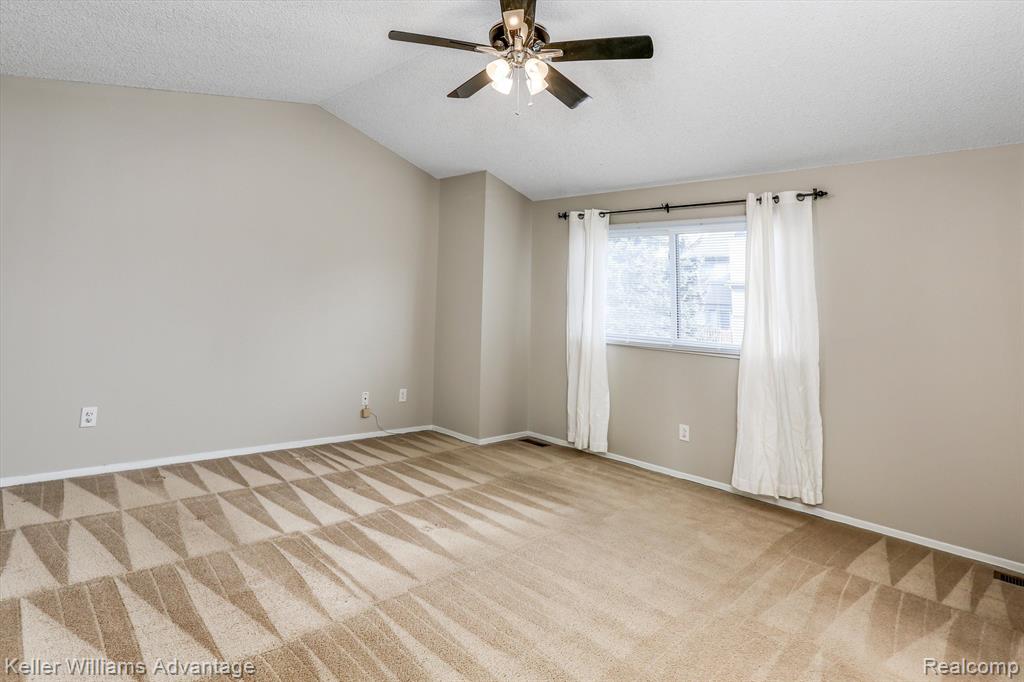 4200 Colorado Lane, West Bloomfield, MI — Photo 13