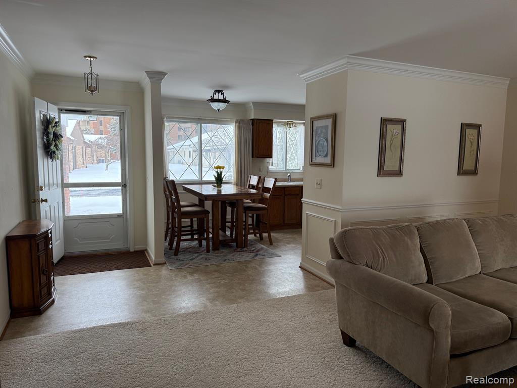 774 COUNTRY CLUB Drive, Saint Clair Shores, MI 48082 — Photo 4